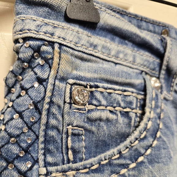 Miss Me Cut-Off Shorts Womens 28 (actual 30x3.5) Blue Denim Cotton Blend Button - Picture 7 of 16